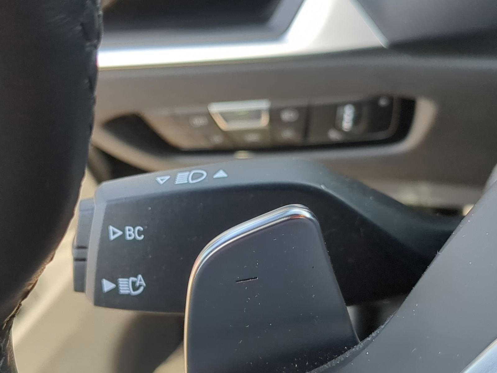 Used 2023 BMW 330i xDrive 330i xDrive w/ M Sport Package image 33