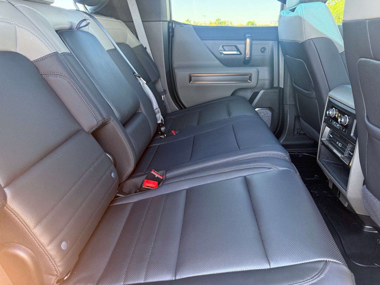 Used 2024 GMC Hummer EV 3X w/ Omega Edition image 29