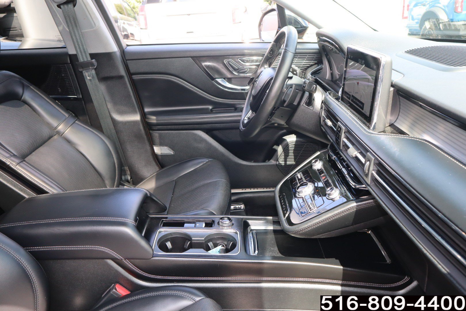 Used 2022 Lincoln Corsair AWD w/ Premium Package image 22
