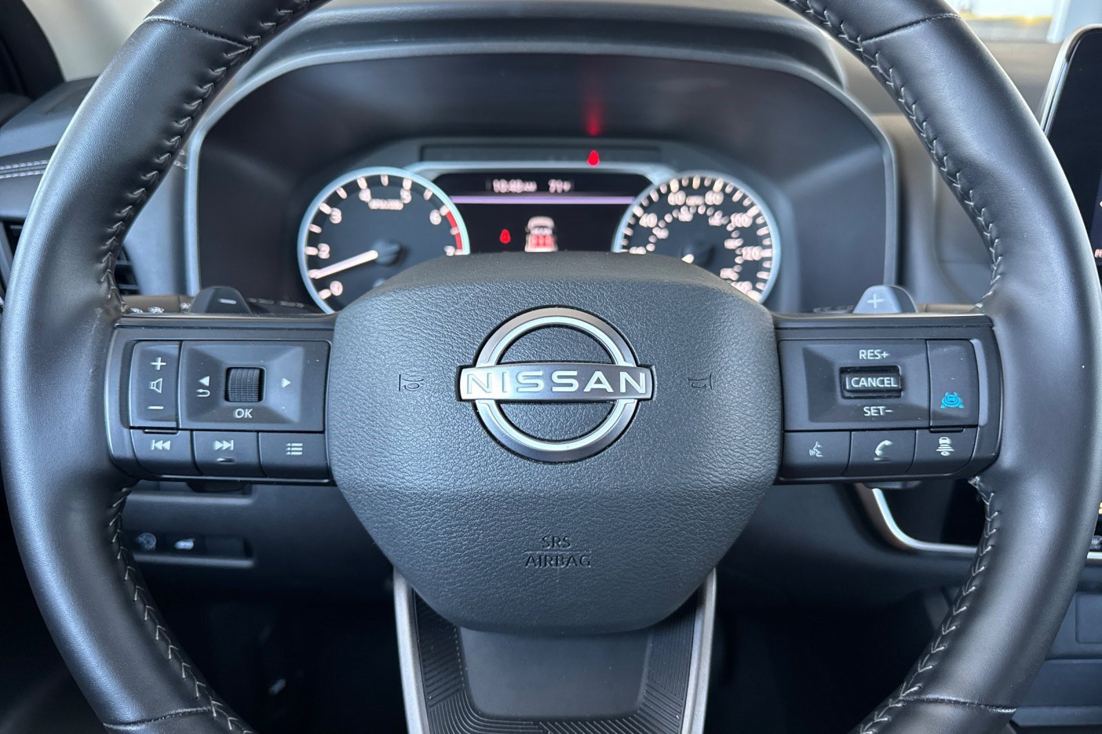 Used 2025 Nissan Rogue SV AWD/4WD image 11