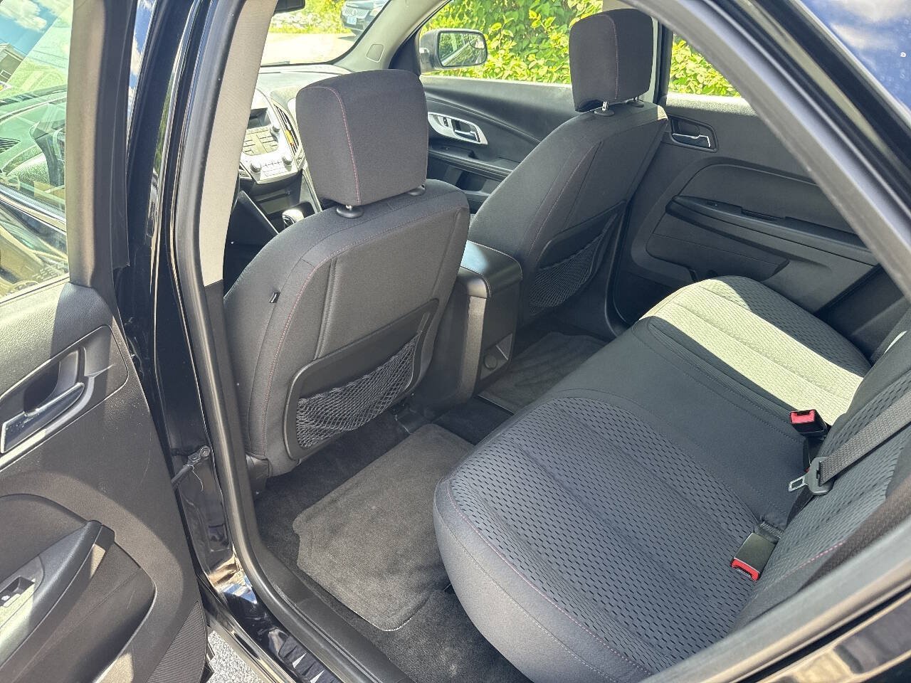 Used 2012 Chevrolet Equinox LS AWD/4WD image 12