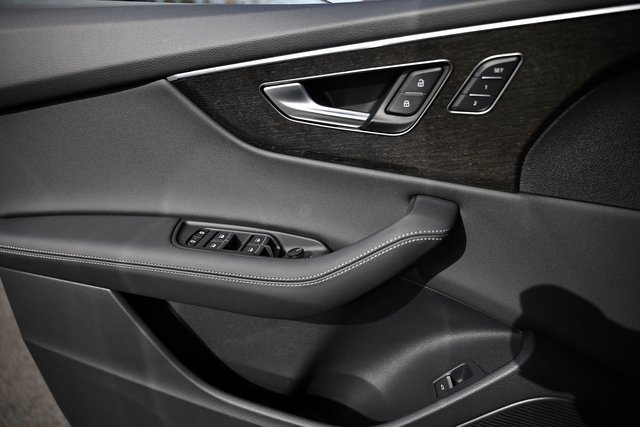 New 2026 Audi Q8 Premium Plus image 16