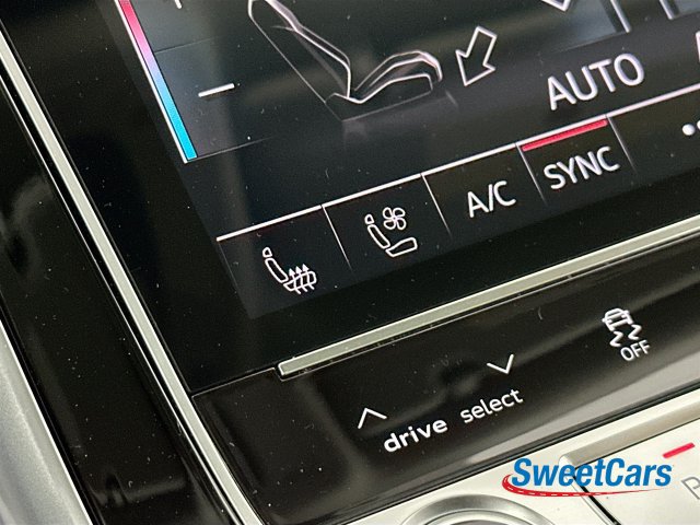 Used 2025 Audi Q8 Prestige AWD/4WD image 30