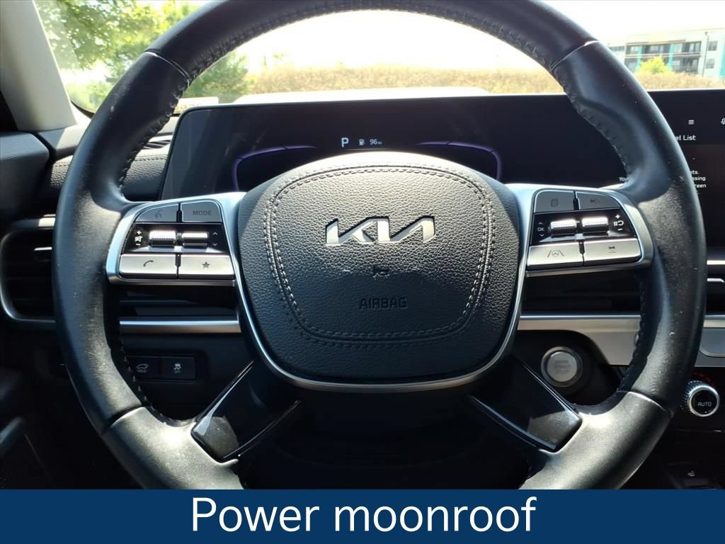 Used 2025 Kia Telluride S FWD image 11