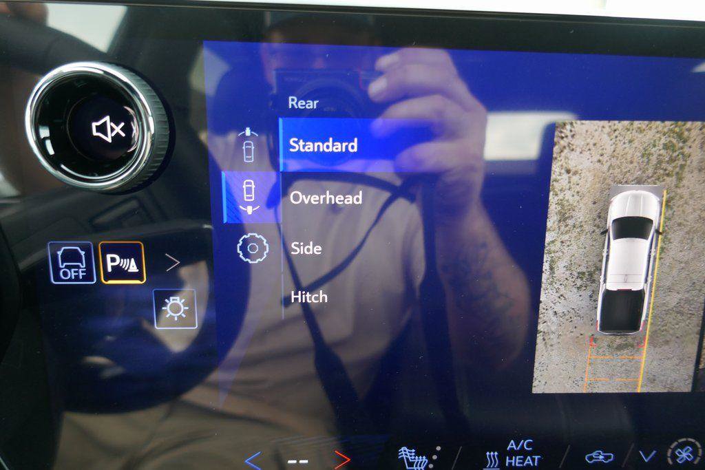 New 2026 Chevrolet Silverado EV LT image 21