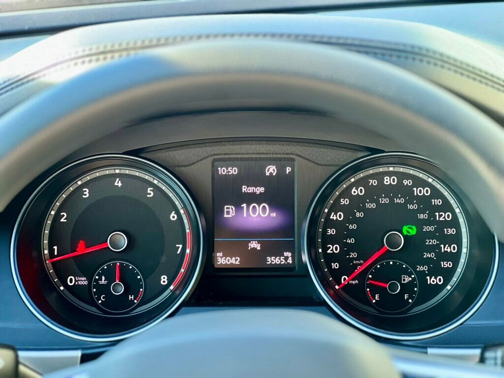 Used 2020 Volkswagen Atlas Cross Sport S image 18