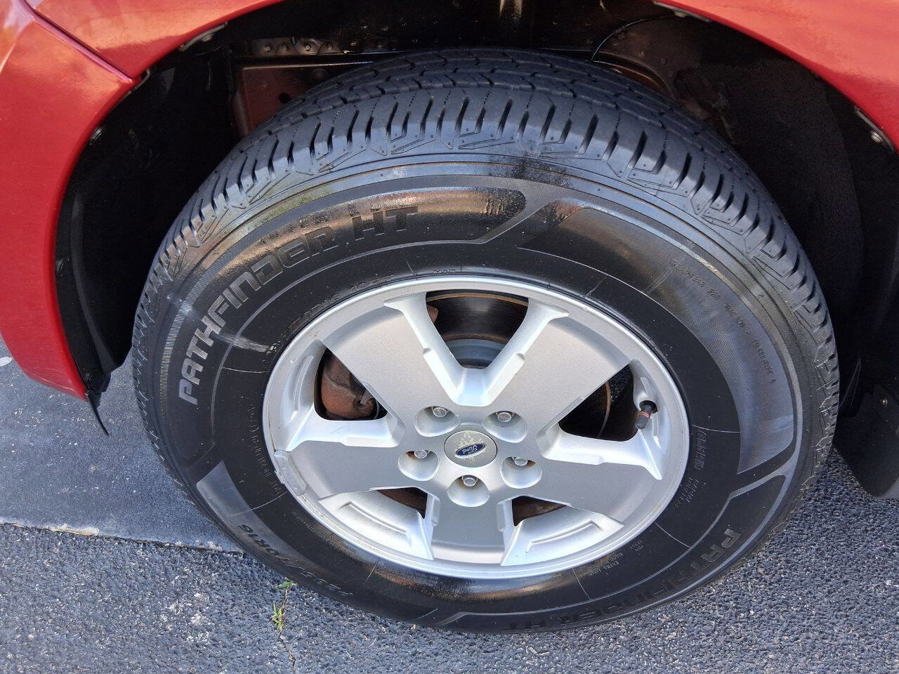 Used 2011 Ford Escape XLT FWD image 23