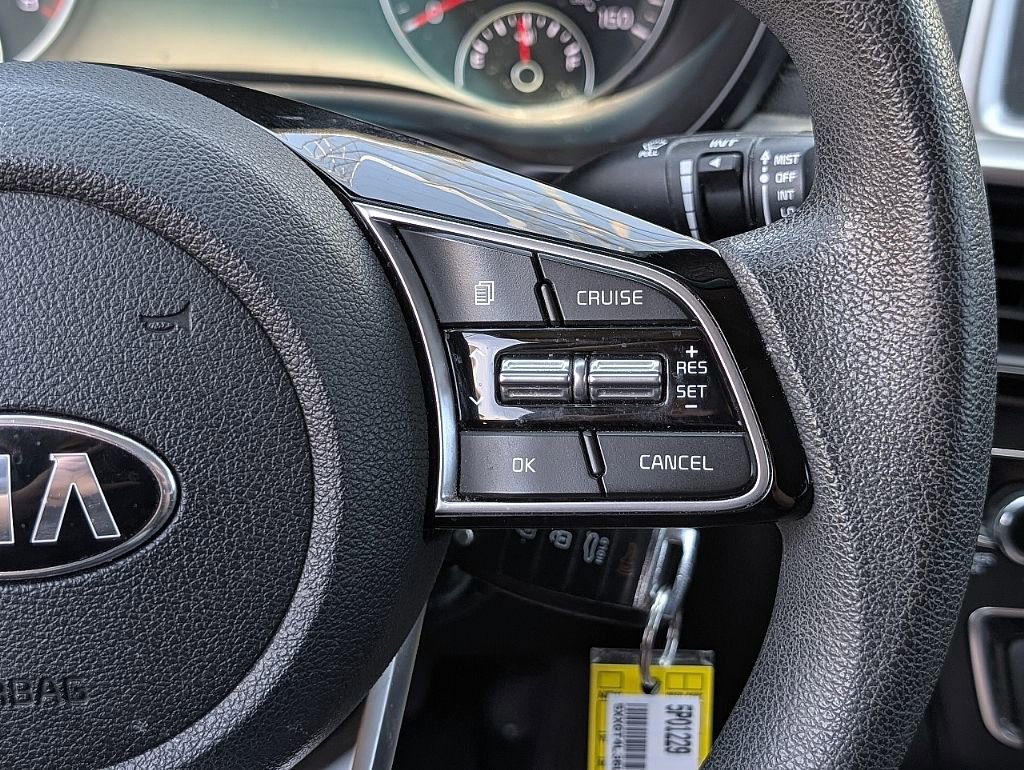 Used 2020 Kia Optima LX image 31