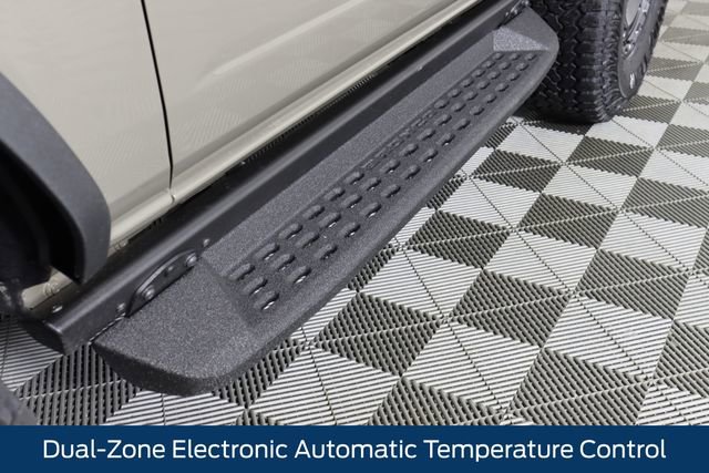 New 2025 Ford Bronco Badlands image 18