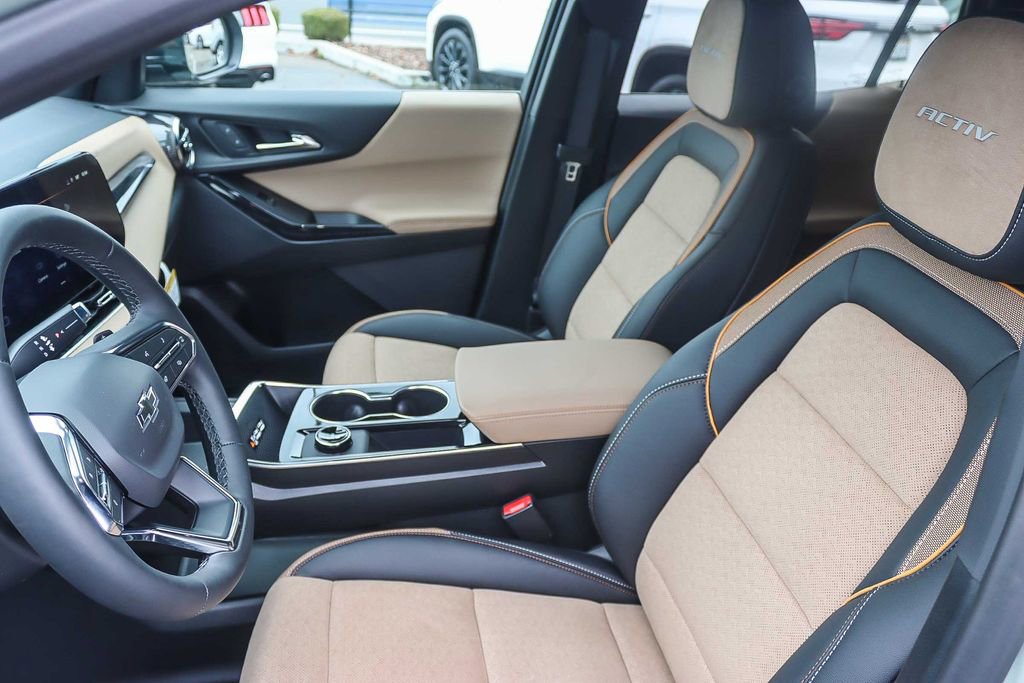 New 2026 Chevrolet Equinox ACTIV w/ Convenience Package III image 16