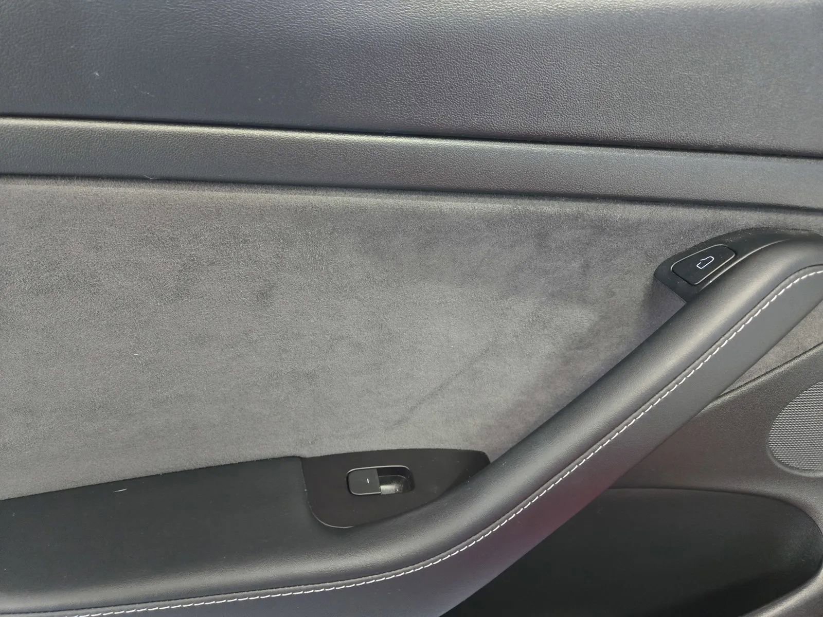 Used 2021 Tesla Model 3 Long Range AWD/4WD image 11