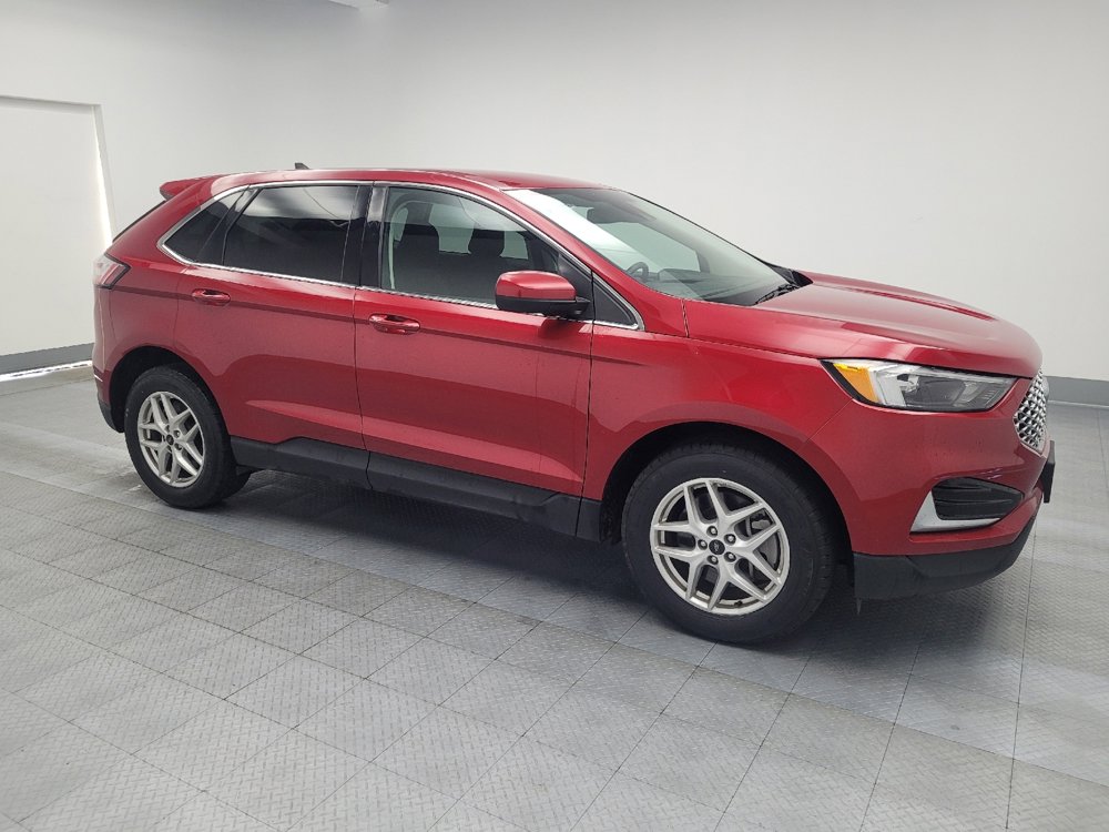 Used 2023 Ford Edge SEL image 11