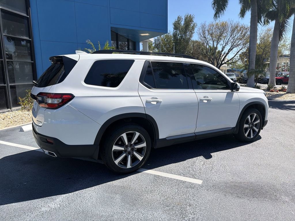 Used 2023 Honda Pilot Elite image 23