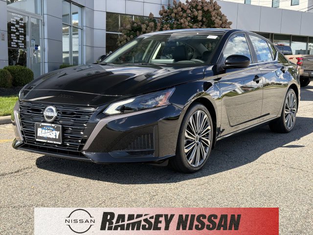 New 2026 Nissan Altima 2.5 SV w/ SV Premium Package FWD image 1