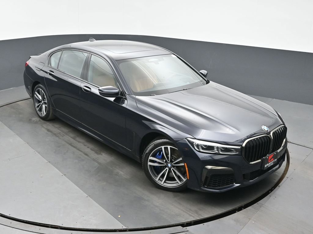Used 2022 BMW 740i xDrive w/ M Sport Package image 34