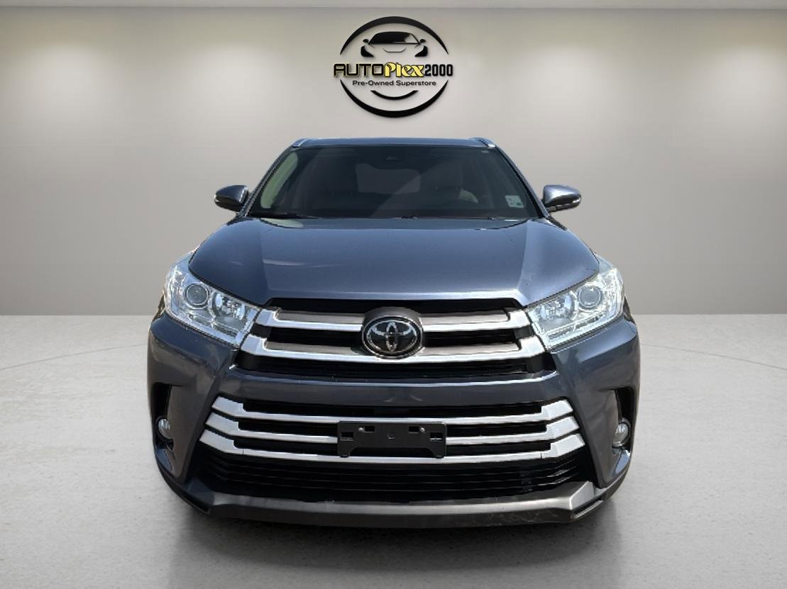 Used 2018 Toyota Highlander FWD V6
