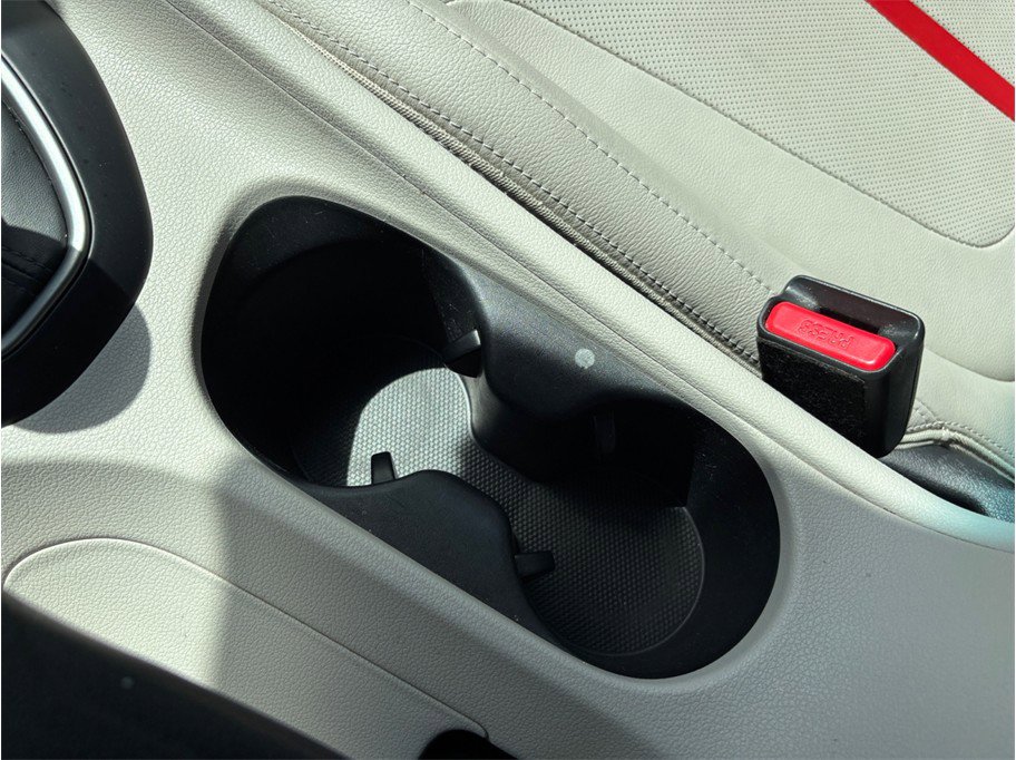 Used 2019 Hyundai Veloster Turbo Ultimate FWD image 33