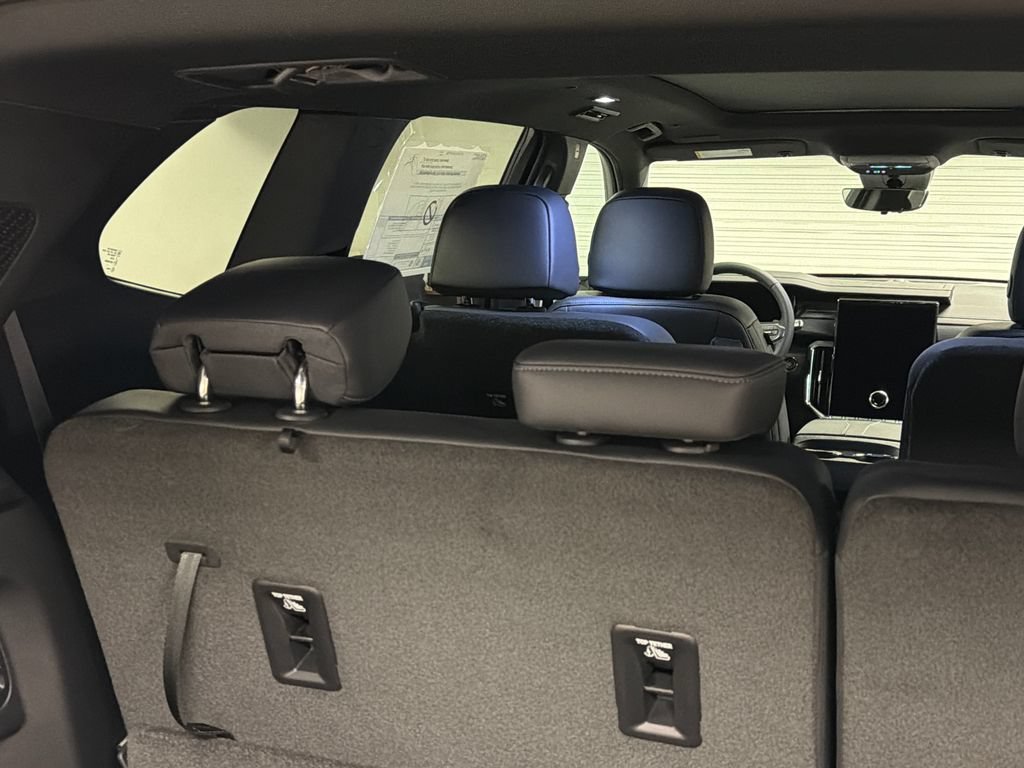 New 2027 GMC Acadia Elevation w/ Black Edition FWD image 17