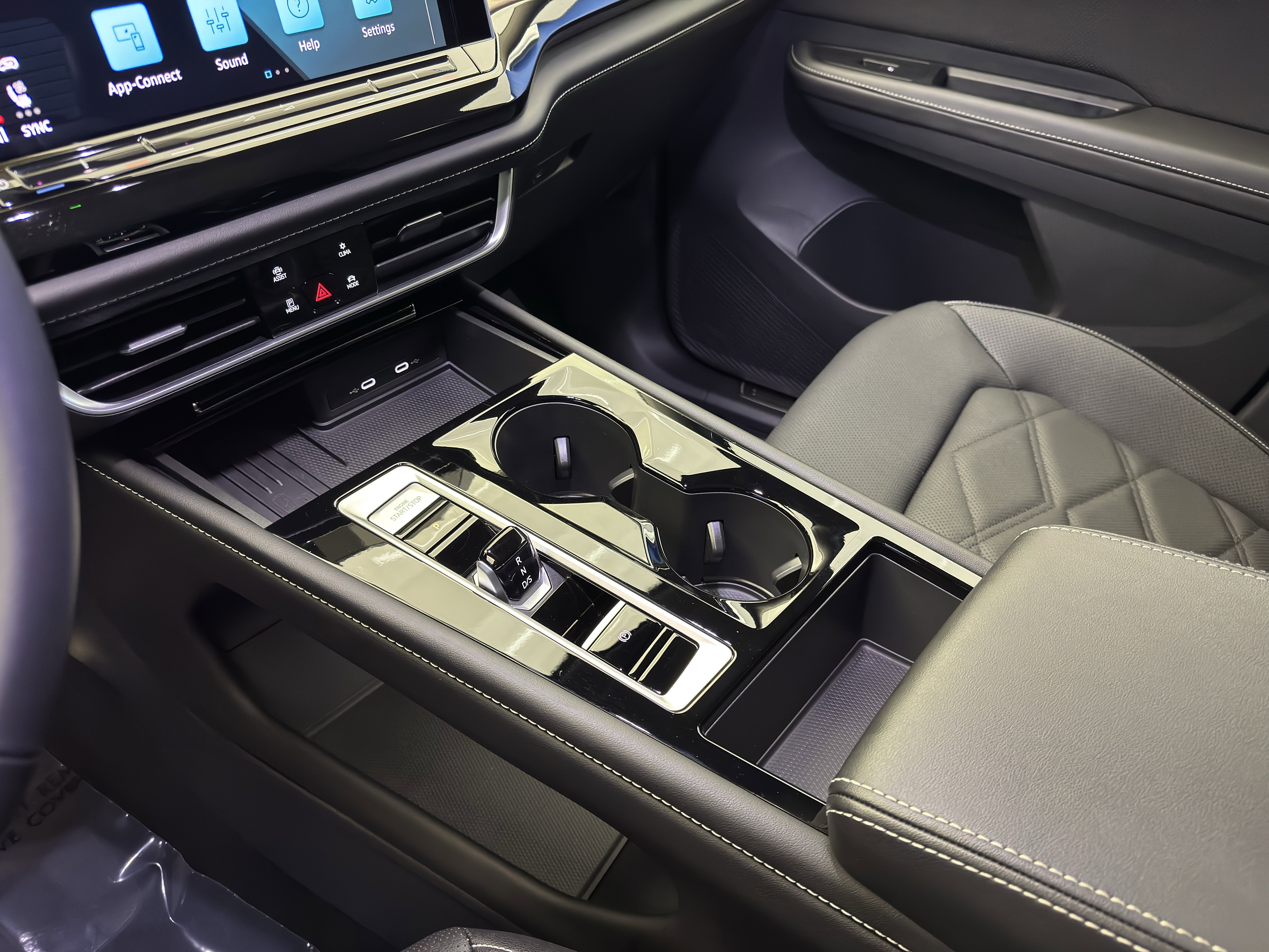 Certified 2025 Volkswagen Atlas SE w/ Panoramic Sunroof Package image 22