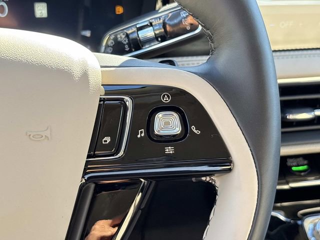 New 2026 Lincoln Corsair Reserve image 26