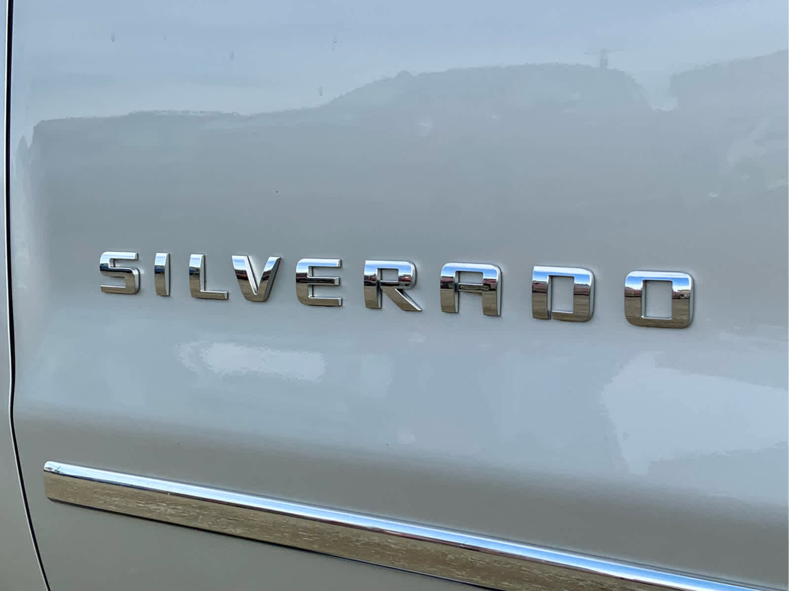 Used 2018 Chevrolet Silverado 1500 LTZ w/ Max Trailering Package image 18