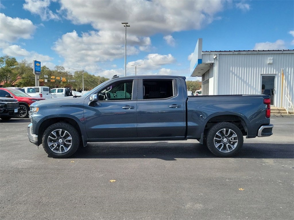 Used 2020 Chevrolet Silverado 1500 LT w/ Texas Edition image 14