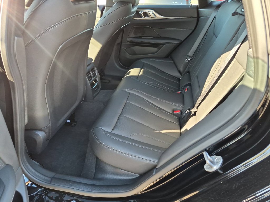 New 2026 BMW i4 eDrive40 w/ Driving Assistance Package RWD image 35
