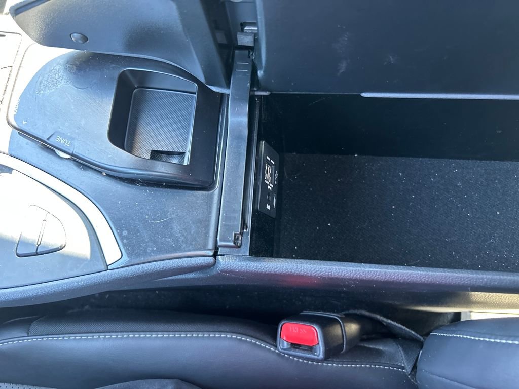 Used 2022 Lexus UX 250h 250h Base w/ Premium Package image 24