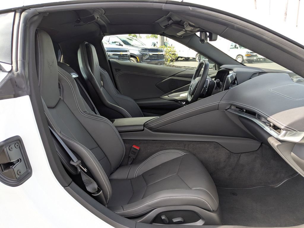 Used 2024 Chevrolet Corvette Z06 image 14