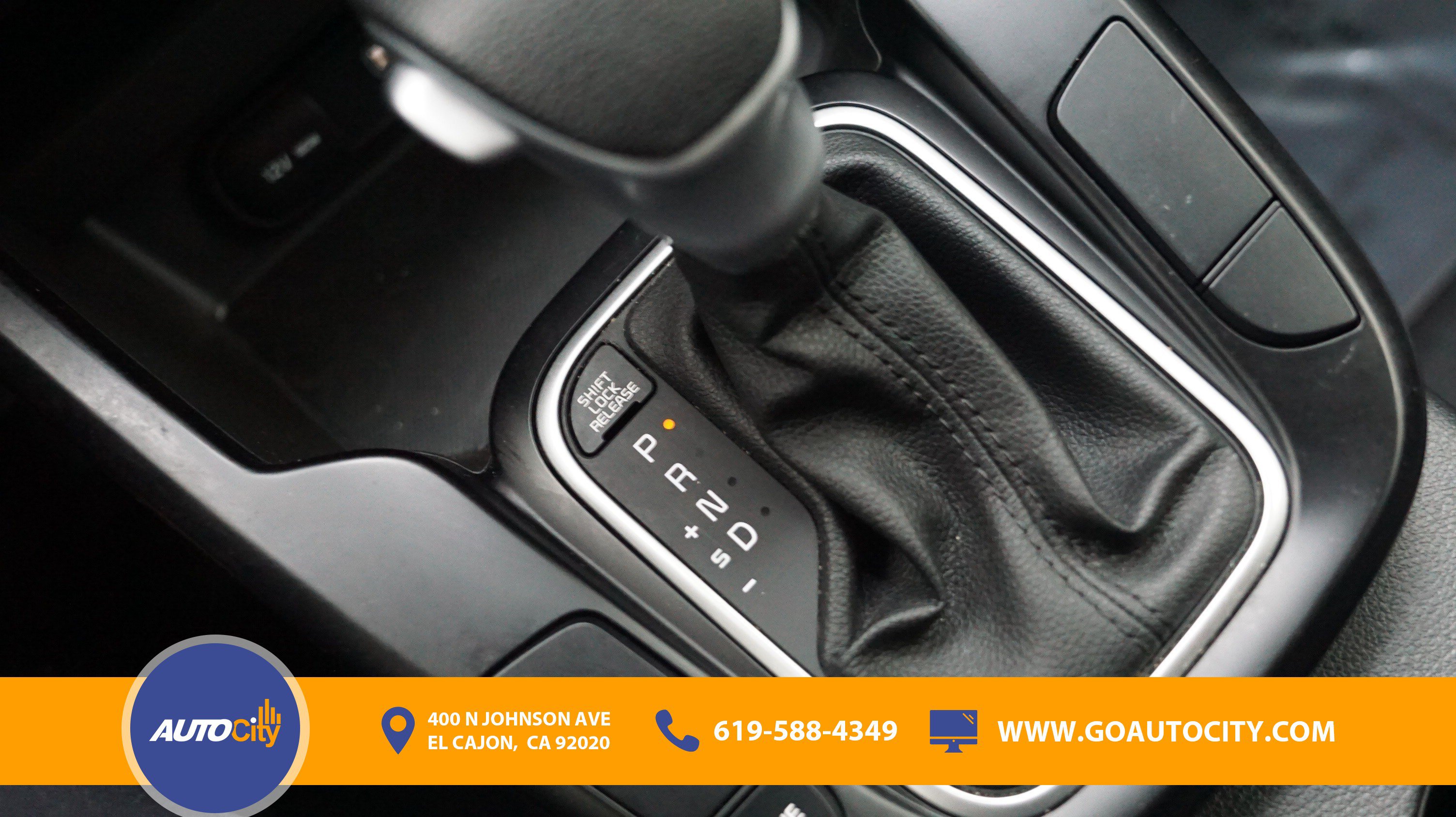 Used 2023 Kia Soul LX w/ LX Technology Package FWD image 22