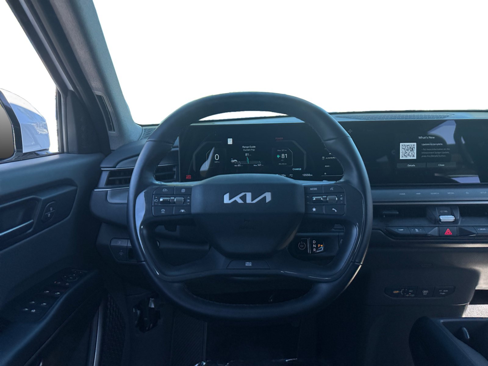 Used 2026 Kia EV9 Light RWD image 12