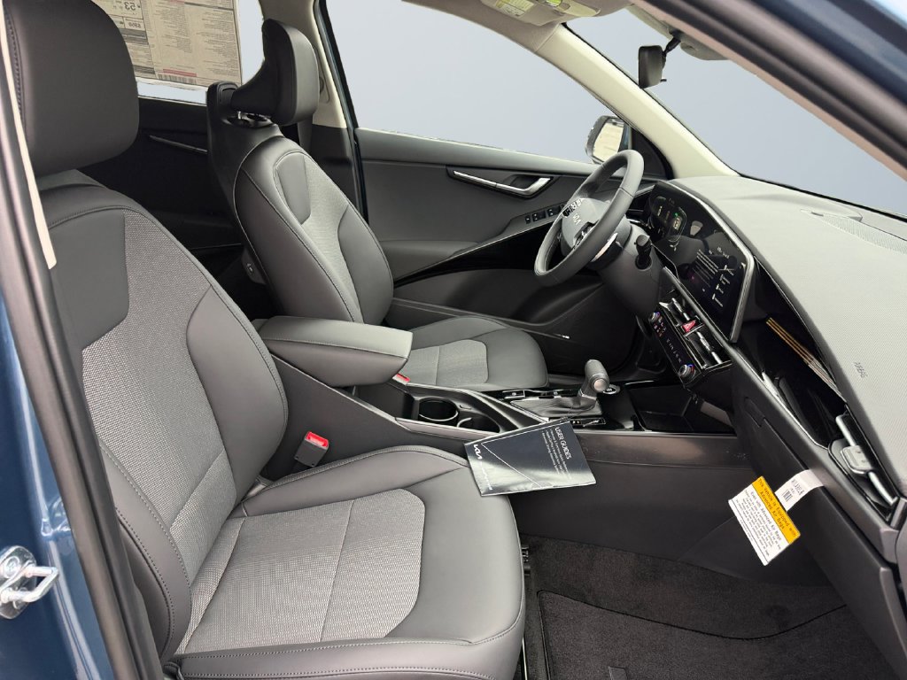 New 2026 Kia Niro EX w/ EX Premium Package FWD image 15