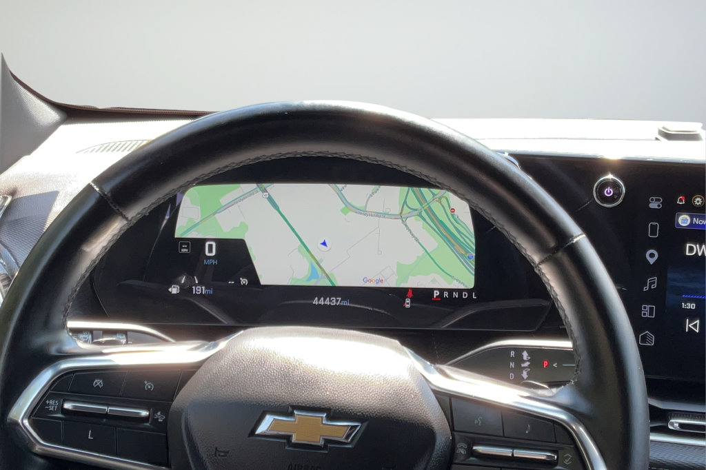 Used 2025 Chevrolet Equinox LT w/ Convenience Package II FWD image 13
