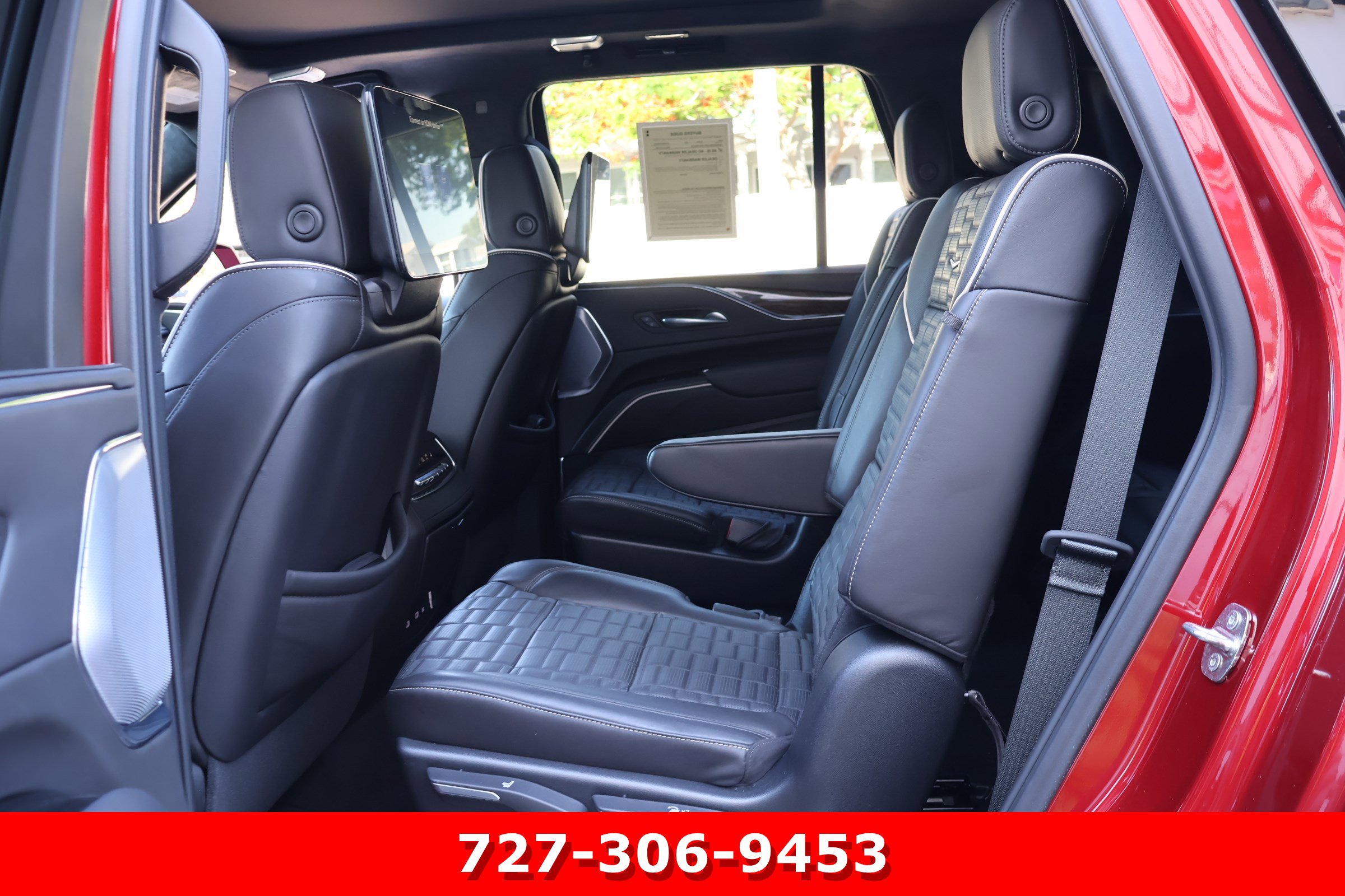 Used 2023 Cadillac Escalade Sport Platinum AWD/4WD image 18