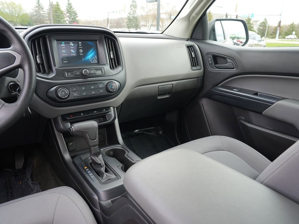 Used 2018 Chevrolet Colorado W/T w/ WT Convenience Package RWD image 19