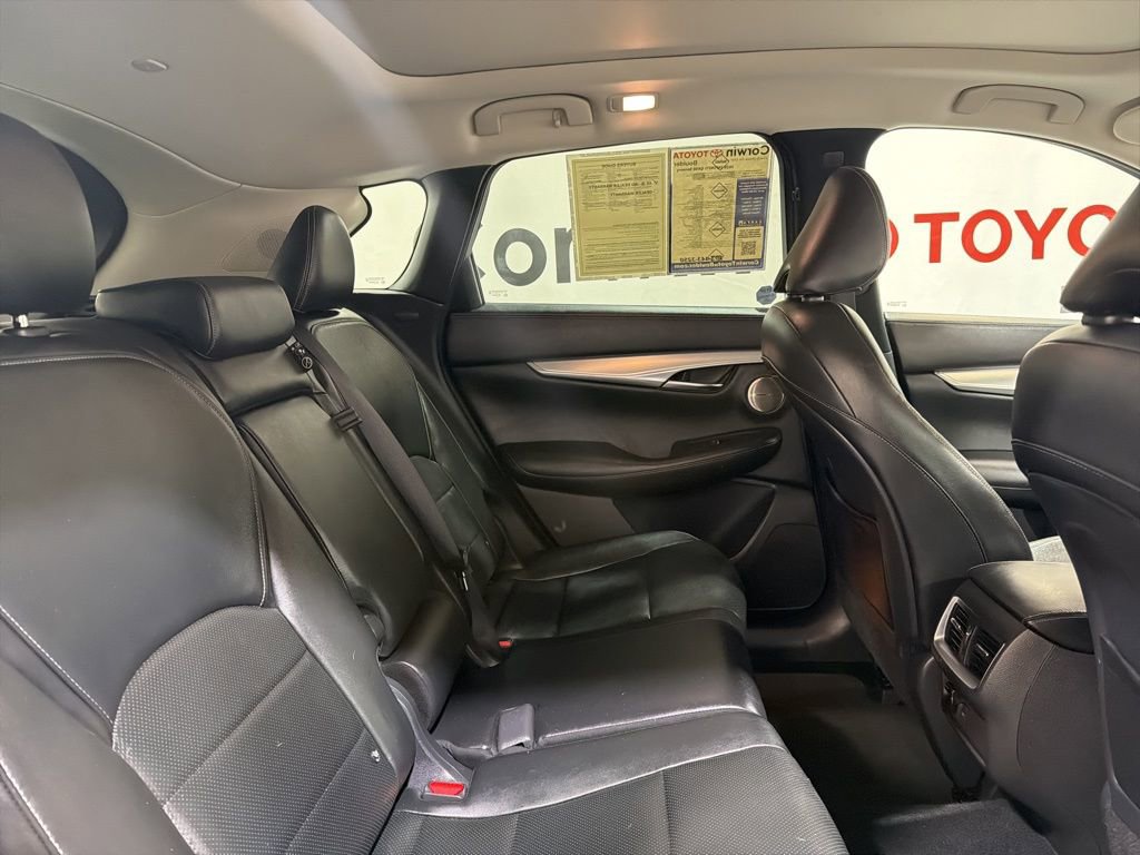 Used 2020 INFINITI QX50 Sensory image 13