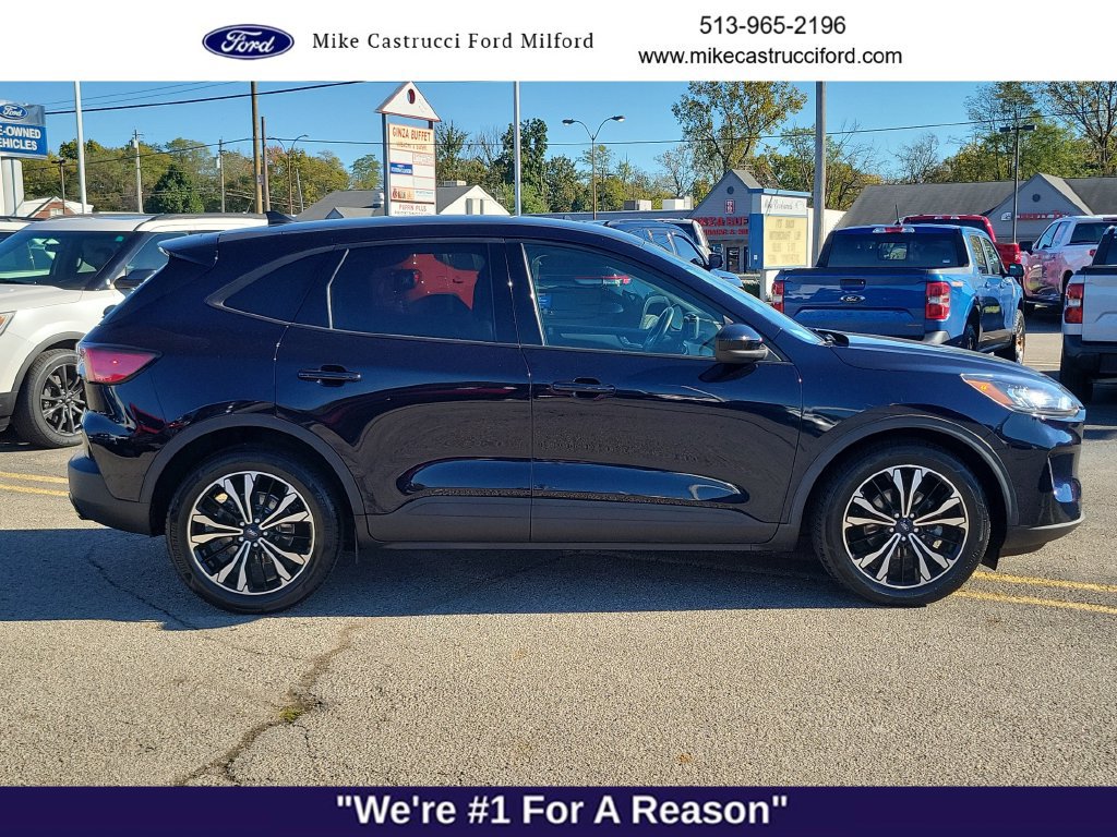 Used 2021 Ford Escape SE w/ SE Sport Appearance Package FWD image 6