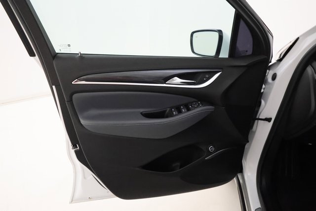 Used 2024 Buick Enclave Essence w/ Technology Package image 7