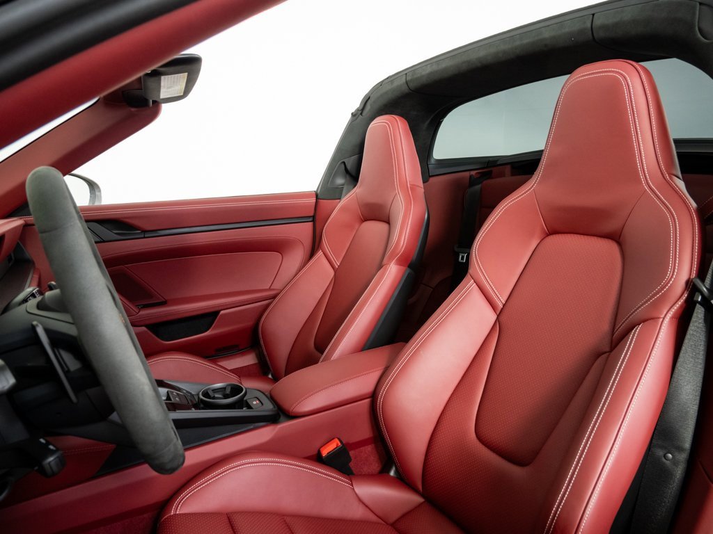 Certified 2025 Porsche 911 Targa 4 GTS image 5