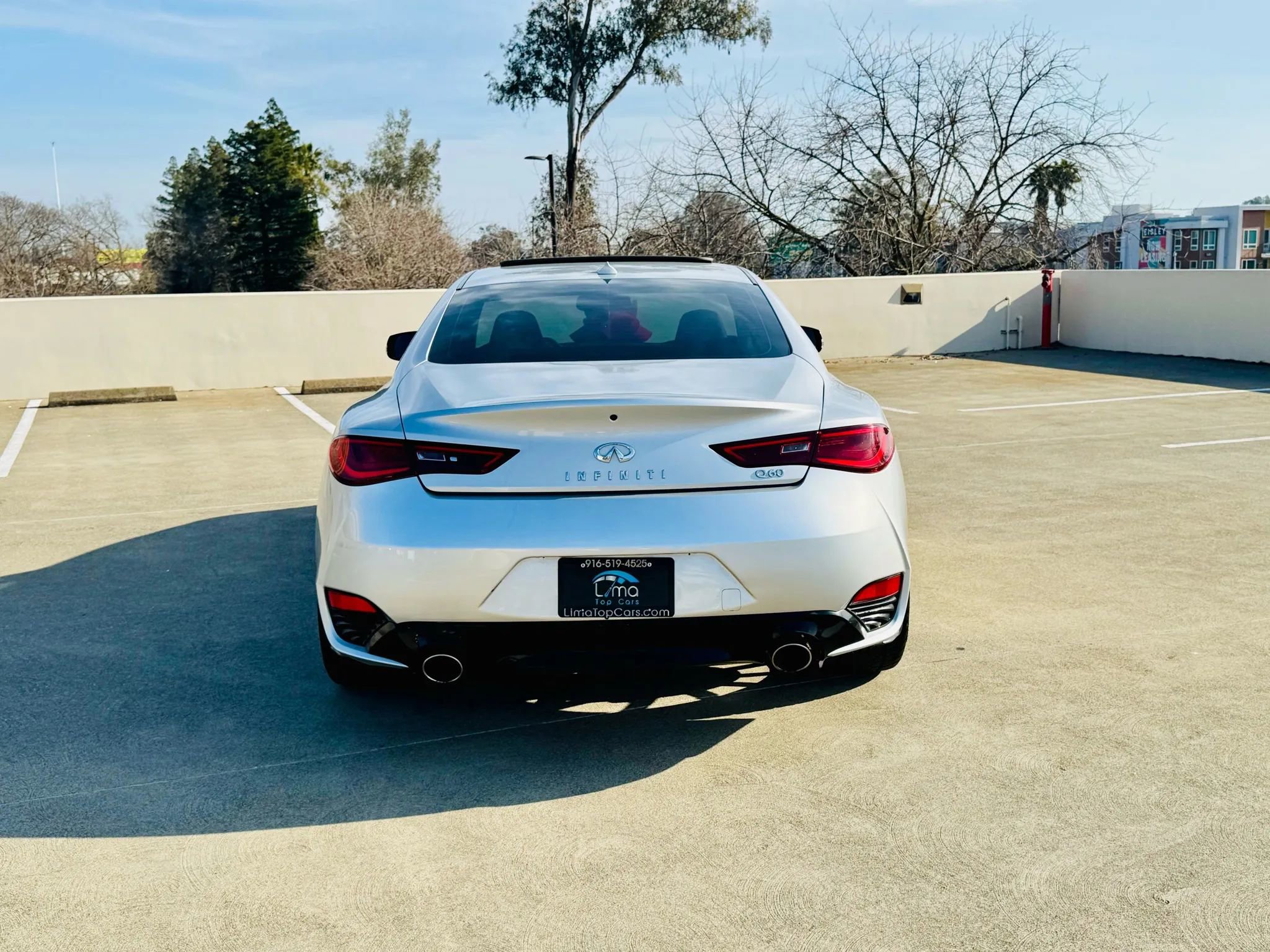 Used 2017 INFINITI Q60 3.0t w/ Premium Plus Package 3.0T image 8