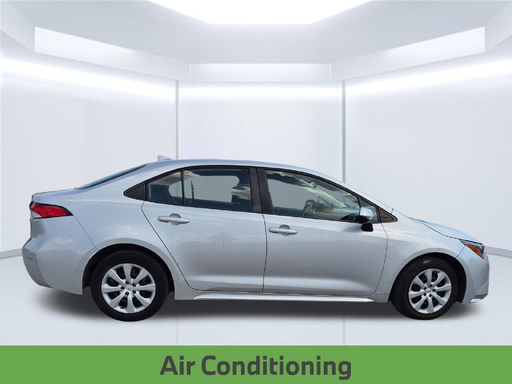 Used 2023 Toyota Corolla LE FWD image 8