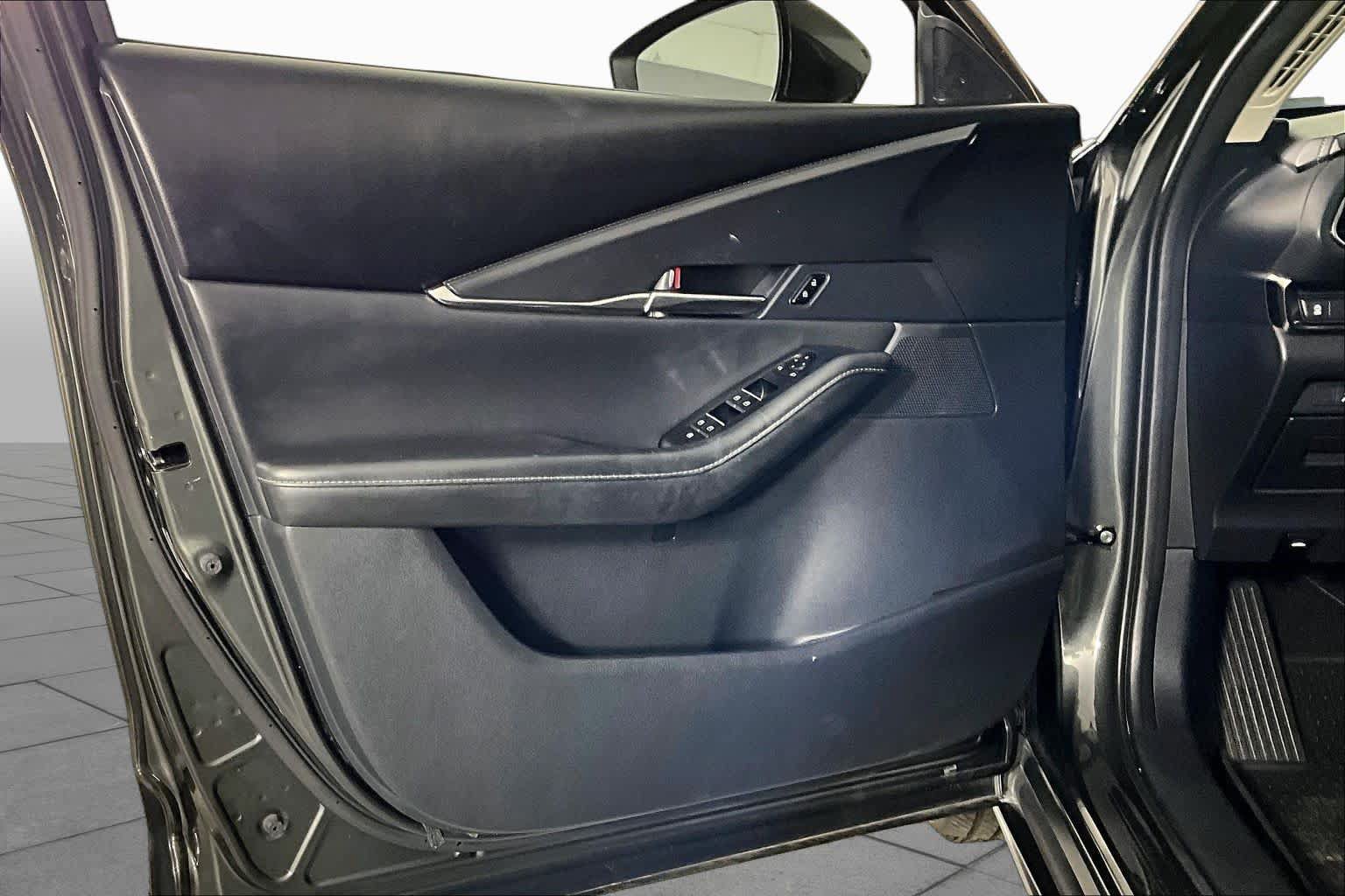 Used 2021 MAZDA CX-30 FWD 2.5 S w/ Preferred Package image 20