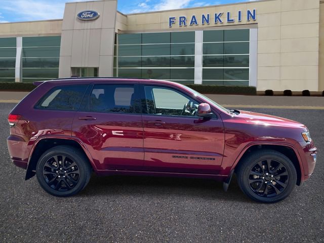 Used 2020 Jeep Grand Cherokee Altitude image 8