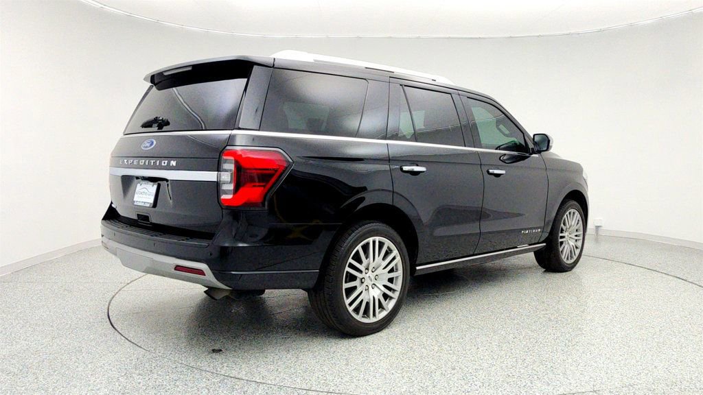 Used 2023 Ford Expedition Platinum image 5