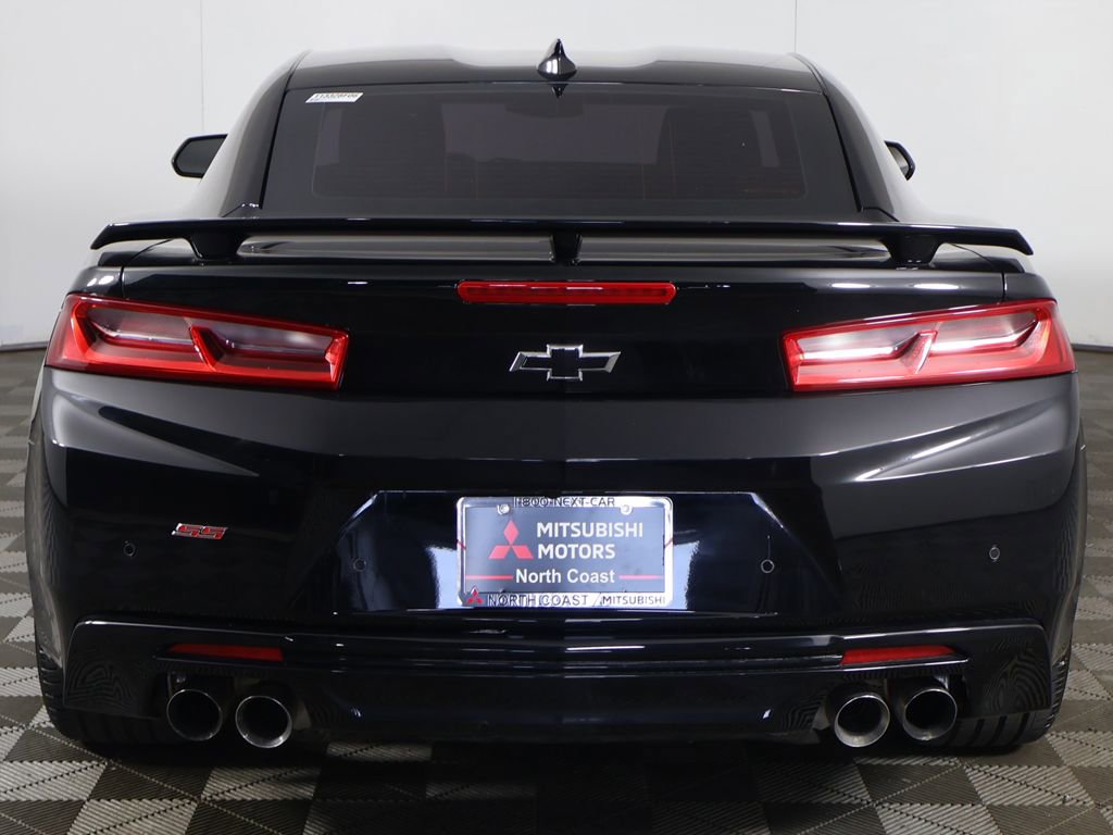 Used 2017 Chevrolet Camaro SS RWD image 14