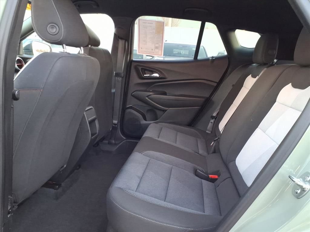 Used 2024 Chevrolet Trax RS w/ Driver Confidence Package image 10