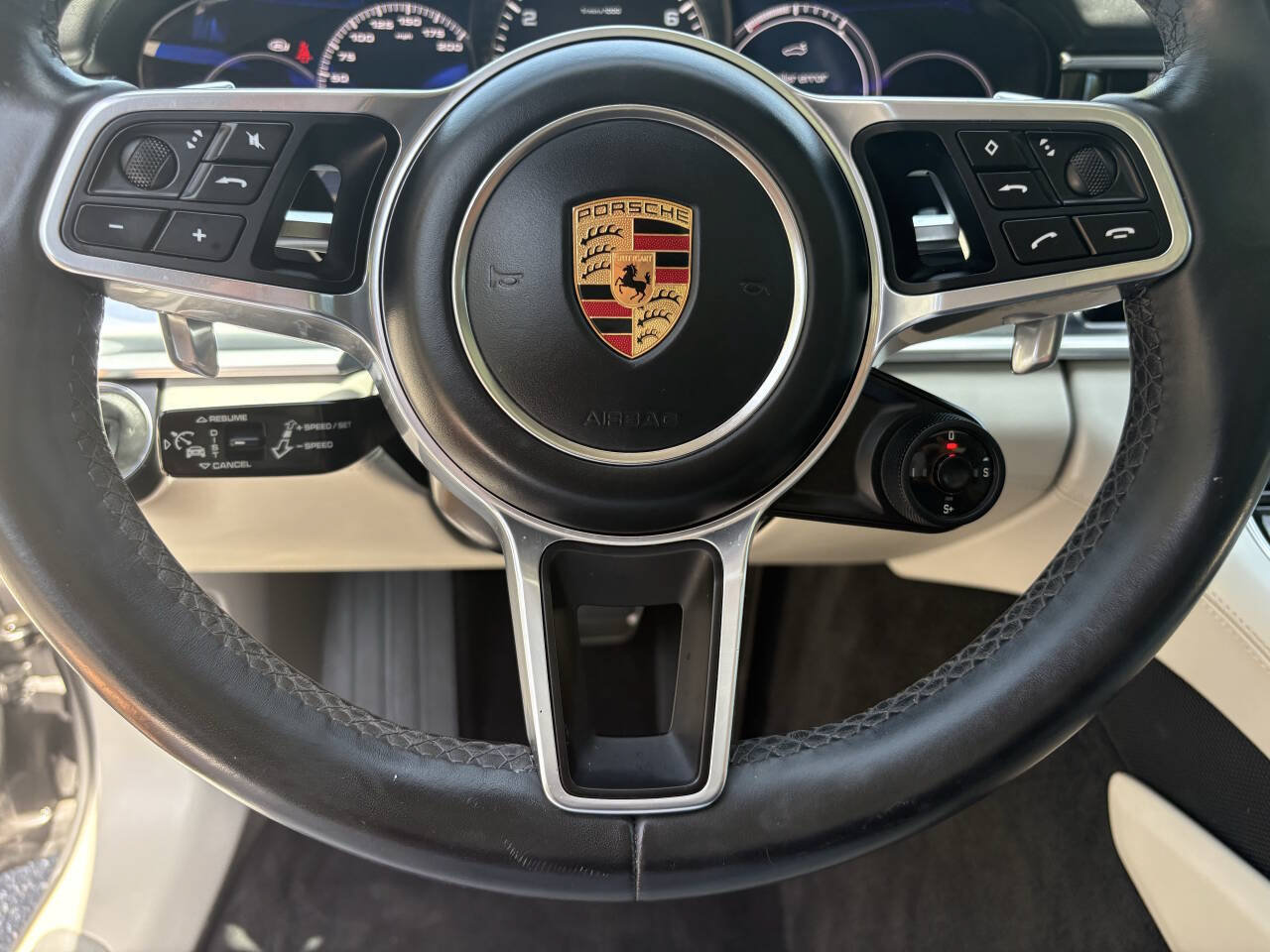 Used 2017 Porsche Panamera 4S AWD/4WD image 17