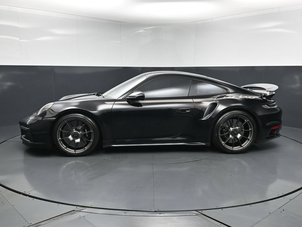 Used 2025 Porsche 911 Turbo AWD/4WD image 2