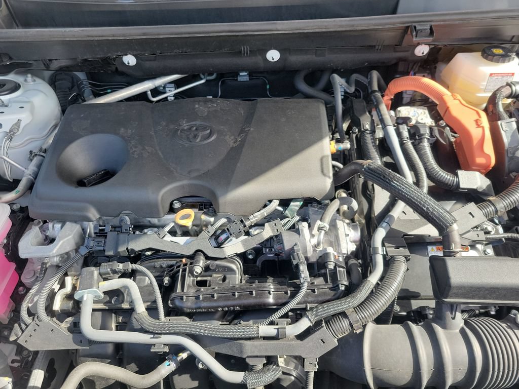 Certified 2025 Toyota RAV4 Limited AWD/4WD image 33