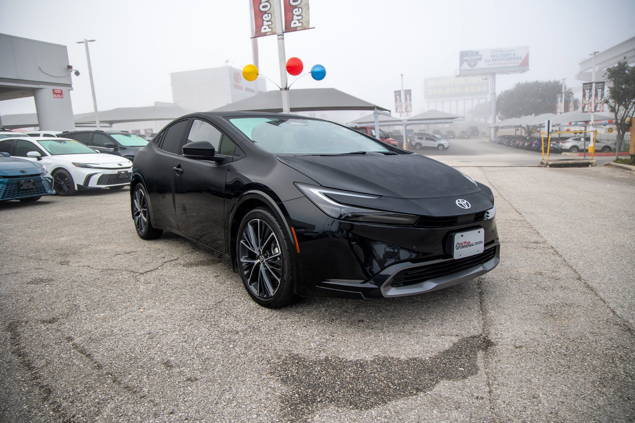 Used 2024 Toyota Prius XLE image 5